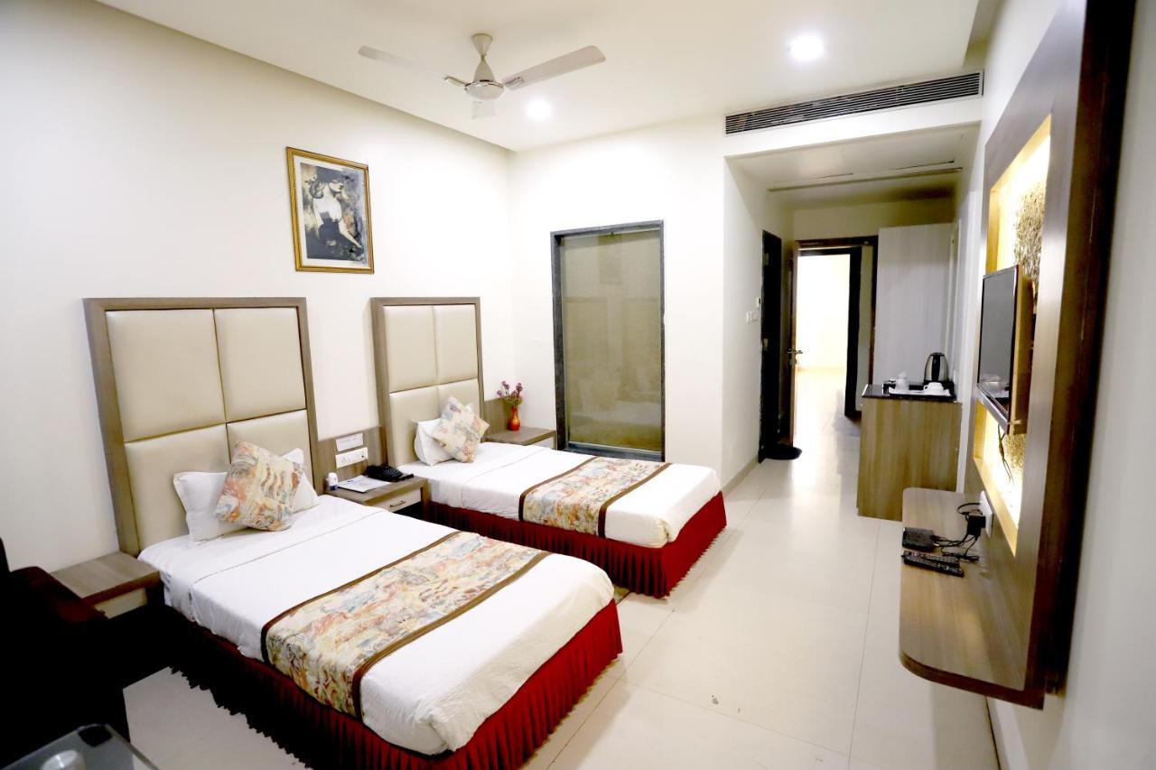 Hotel Blue Pearl Bhopal Exterior photo